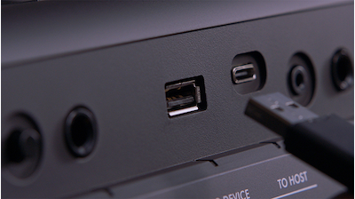 PSR-E583 Bild av anslutning och utgång