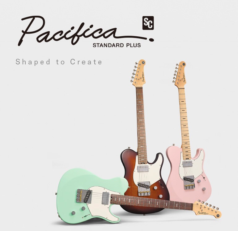 Vit bakgrund. Vänster: Pacifica SC Standard Plus-logotyp & texten "designed to inspire" (utformad för att inspirera). Höger: 3 gitarrer.