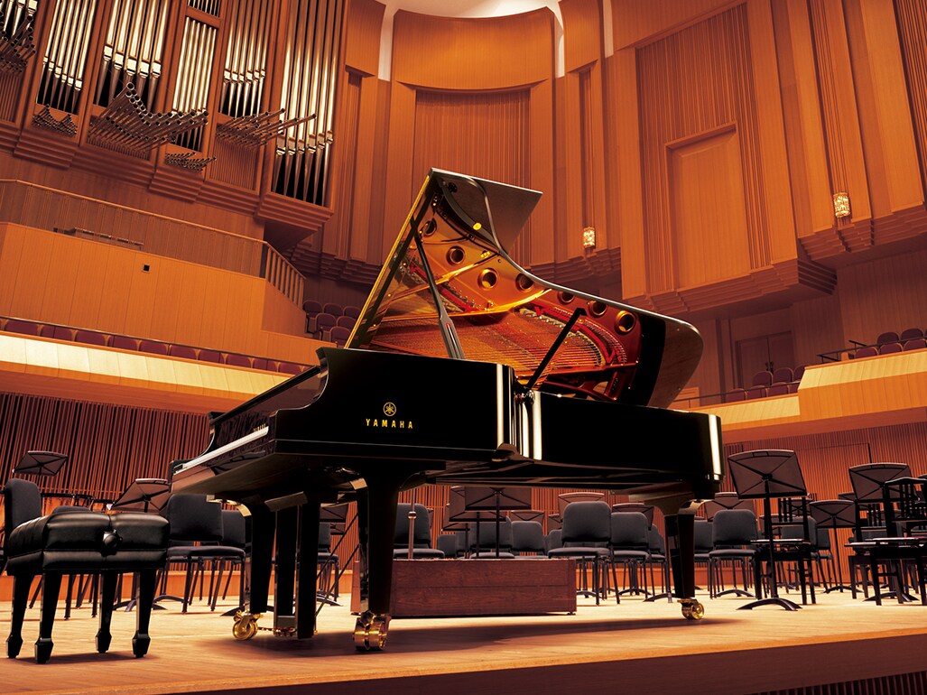 Yamaha CFX-konsertflygel, från vilken det klara, balanserade ljudet och den naturliga resonansen hos CFX-ljudet (Voice) i ARIUS-pianon återges.