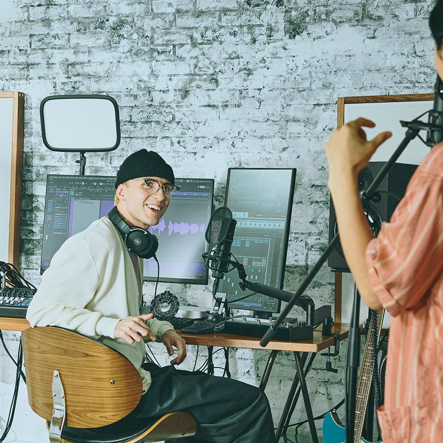 Yamaha MGX16V: PRODUKTION